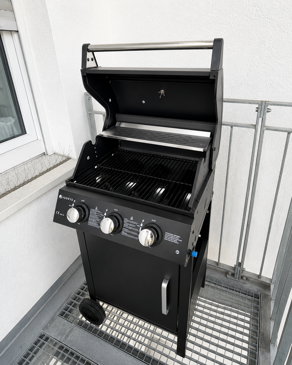 Luxury Balcony Apartment in Wiesbaden Center